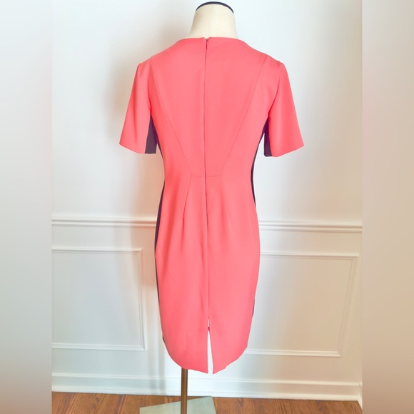 Anne Klein coral and black sheath dress with gold chain detail, size 4 - Picture 3 of 5